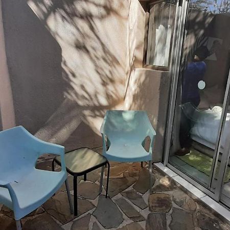 Self-Catering Studio, Unit 3 On Krupp Windhoek Exterior foto